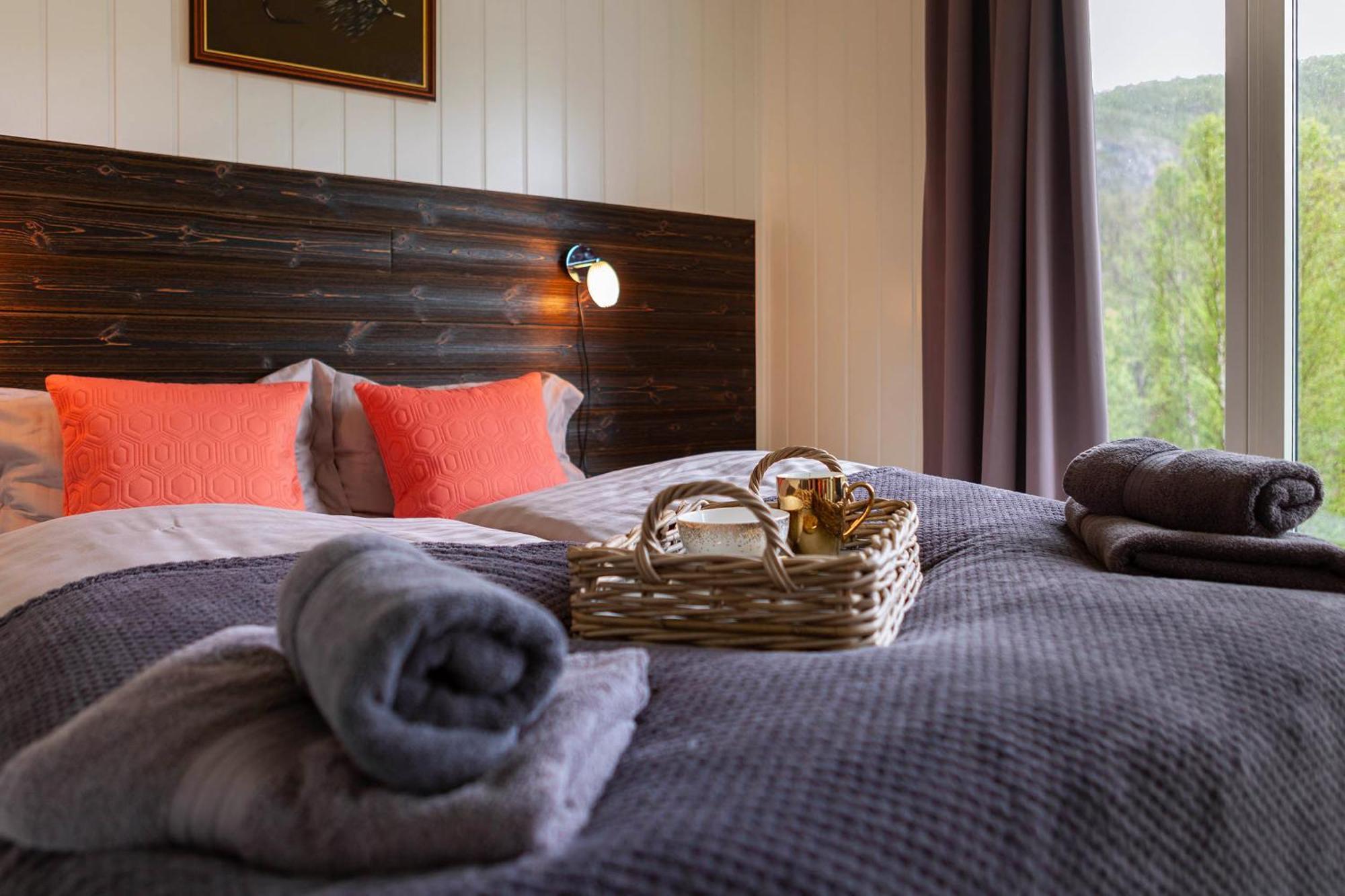Reisa Lodge Storslett Room photo