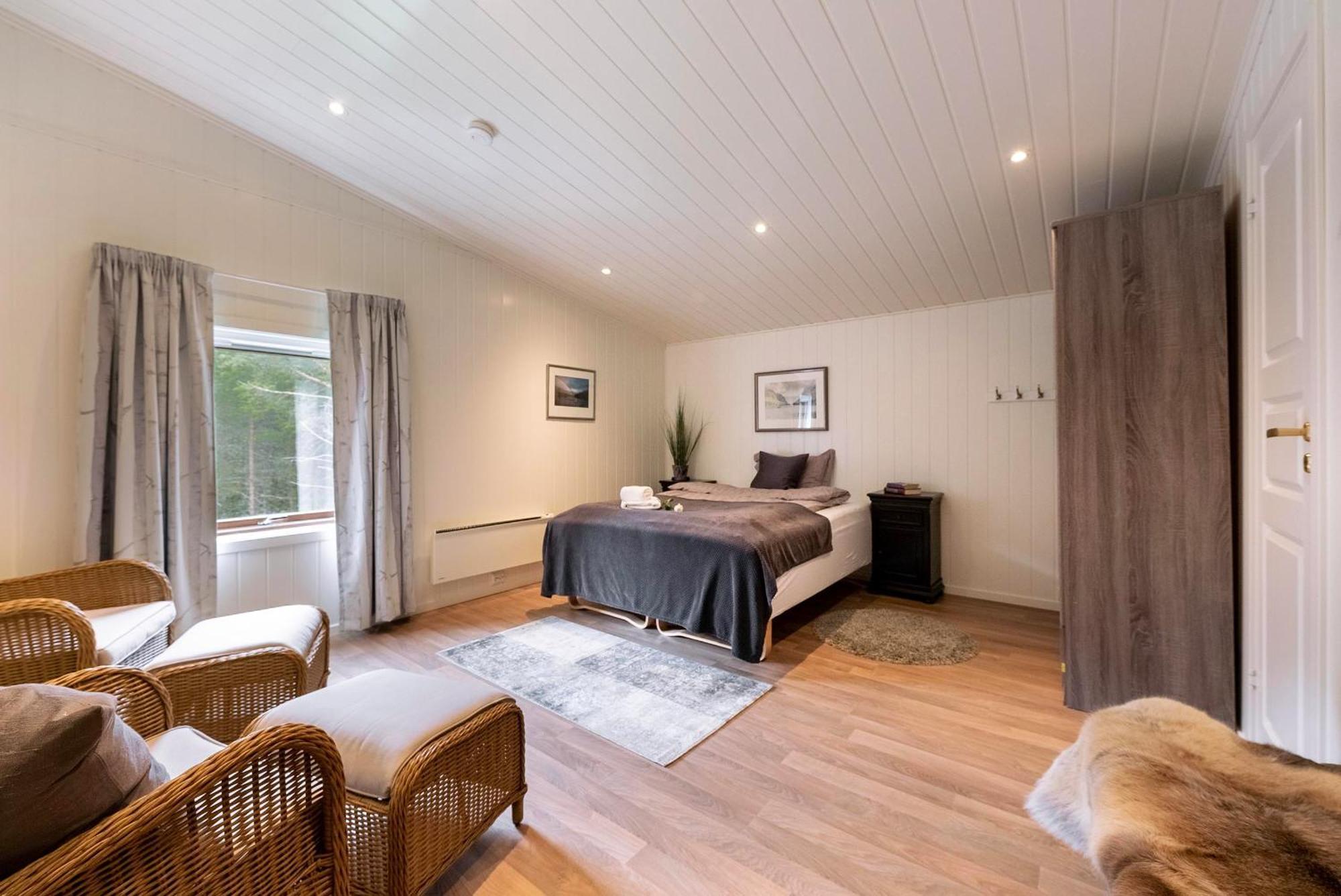 Reisa Lodge Storslett Room photo